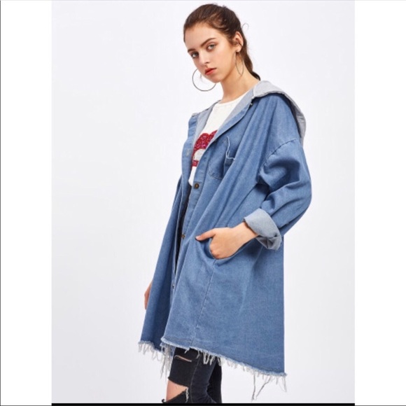 Long oversized frayed jean jacket - Picture 2 of 3